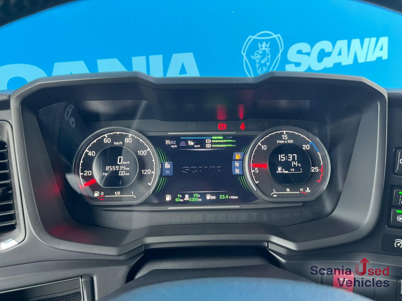 SCANIA R 450 A4x2NA RETARDER DIFF-L 8T PTO ADR-FL SMART2 - Cabeza tractora: foto 4 SCANIA R 450 A4x2NA RETARDER DIFF-L 8T PTO ADR-FL SMART2 - Cabeza tractora: foto 4