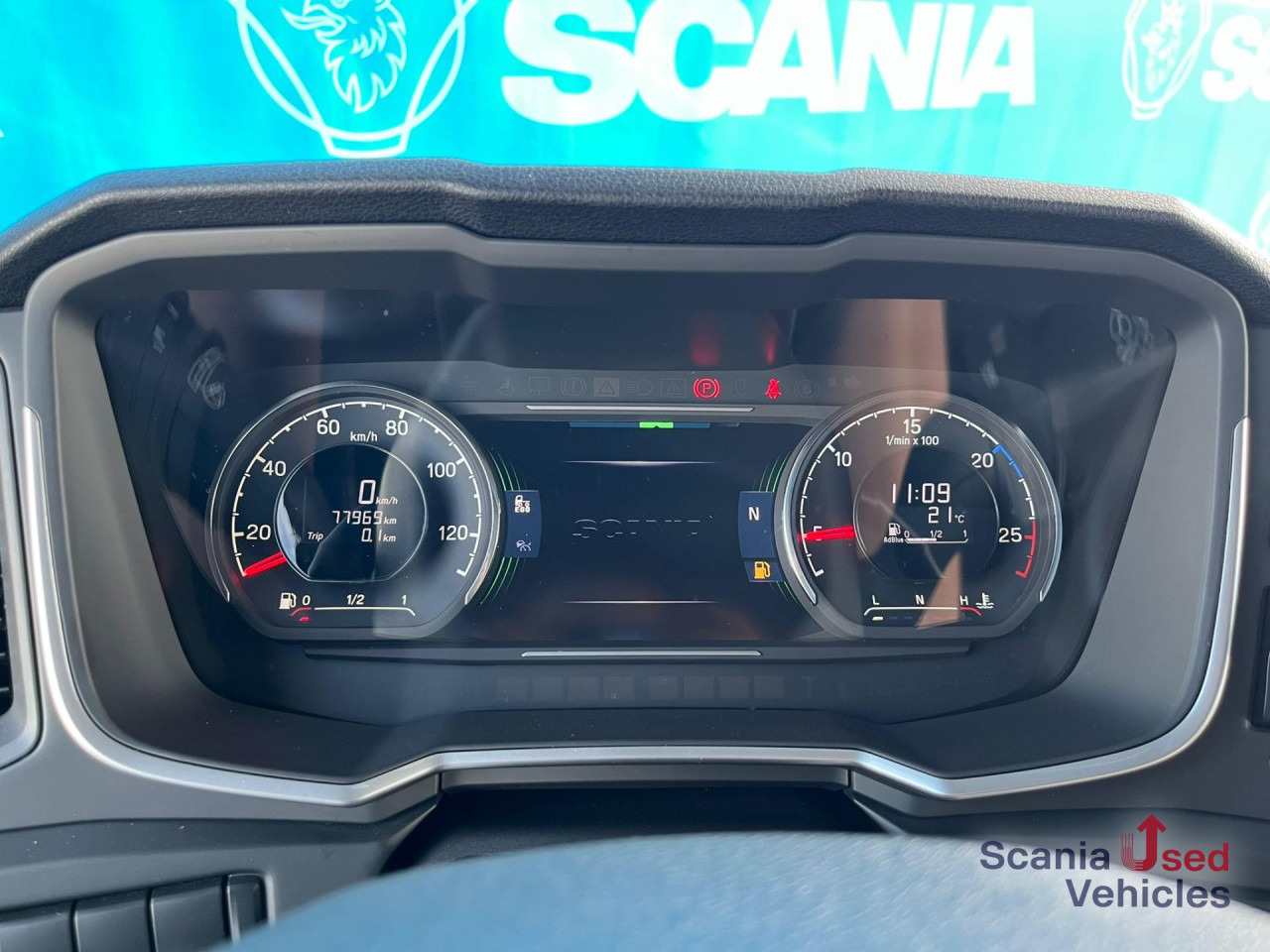 SCANIA S 500 A4x2NB RETARDER DIFF-L PARK AIRCO FULL AIR - Cabeza tractora: foto 5 SCANIA S 500 A4x2NB RETARDER DIFF-L PARK AIRCO FULL AIR - Cabeza tractora: foto 5
