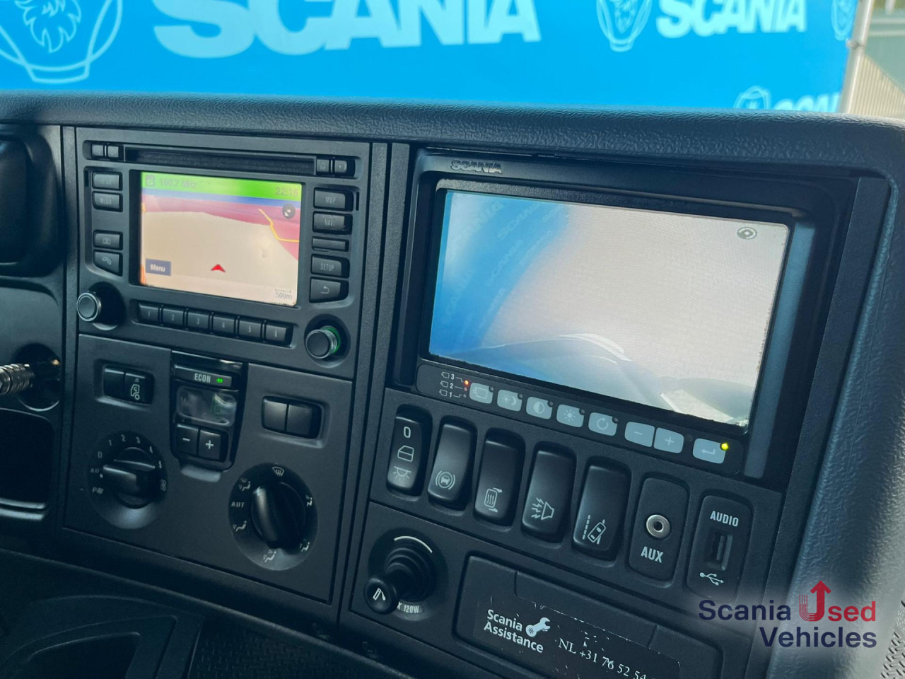 SCANIA P 280 DB4x2MNA TAILLIFT 2T BOX 750x249x230cm - Camión caja cerrada: foto 5 SCANIA P 280 DB4x2MNA TAILLIFT 2T BOX 750x249x230cm - Camión caja cerrada: foto 5