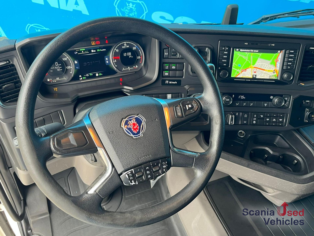 SCANIA R 410 B6x2*4NB LNG RETARDER FRIGO CHEREAU 765x250x - Camión frigorífico: foto 4 SCANIA R 410 B6x2*4NB LNG RETARDER FRIGO CHEREAU 765x250x - Camión frigorífico: foto 4