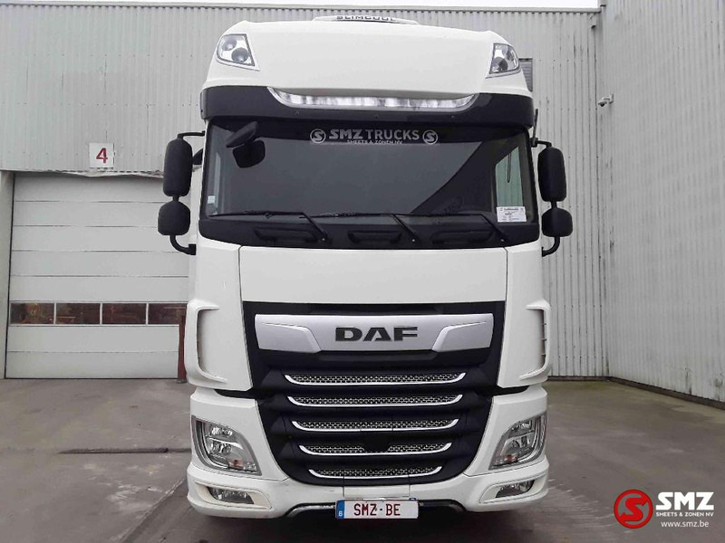 DAF XF 530 SuperSpacacab Zf intarder - Cabeza tractora: foto 2 DAF XF 530 SuperSpacacab Zf intarder - Cabeza tractora: foto 2