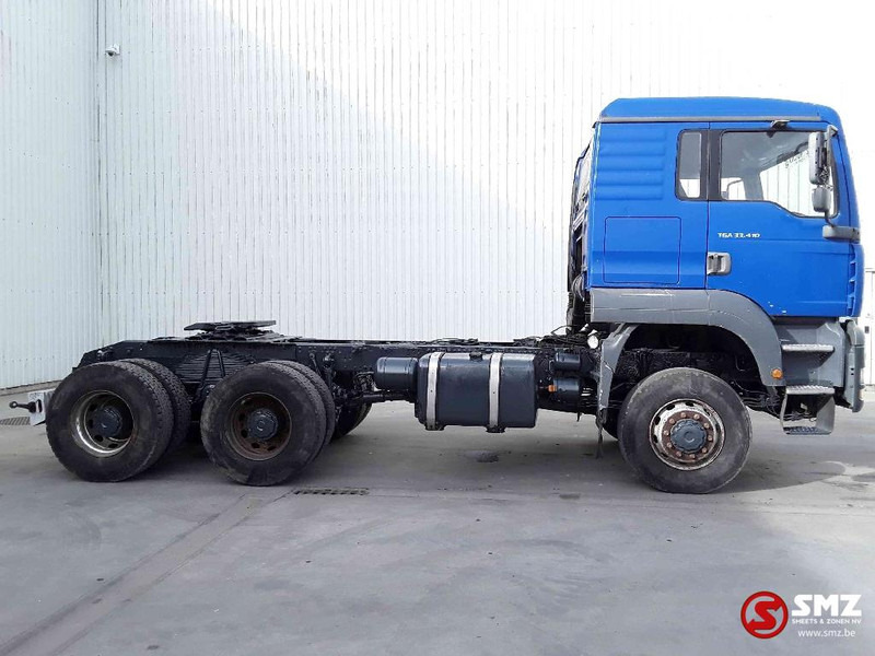 MAN TGA 33.410 6x6 manual pump - Cabeza tractora: foto 3 MAN TGA 33.410 6x6 manual pump - Cabeza tractora: foto 3