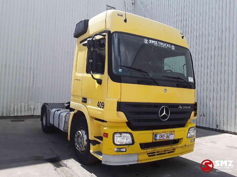 Mercedes-Benz Actros 1841 eps 3 pedals - parabrise cassé - windshield broken - Cabeza tractora: foto 1 Mercedes-Benz Actros 1841 eps 3 pedals - parabrise cassé - windshield broken - Cabeza tractora: foto 1