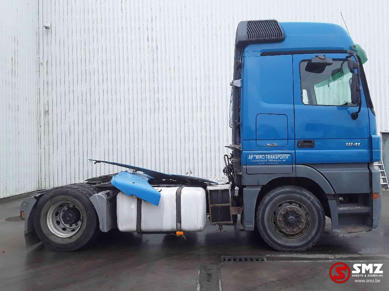 Mercedes-Benz Actros 1841 retarder 3 pedals - Cabeza tractora: foto 4 Mercedes-Benz Actros 1841 retarder 3 pedals - Cabeza tractora: foto 4