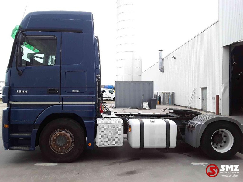 Mercedes-Benz Actros 1844 3 pedals retarder - Cabeza tractora: foto 5 Mercedes-Benz Actros 1844 3 pedals retarder - Cabeza tractora: foto 5