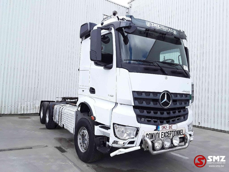 Mercedes-Benz Arocs 3351 lames steel - Cabeza tractora: foto 1 Mercedes-Benz Arocs 3351 lames steel - Cabeza tractora: foto 1