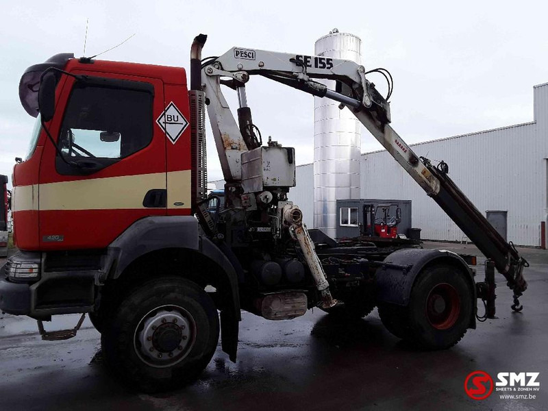 Renault Kerax 420 4x4 Pesci Se 115/5 Extens - Cabeza tractora: foto 5 Renault Kerax 420 4x4 Pesci Se 115/5 Extens - Cabeza tractora: foto 5