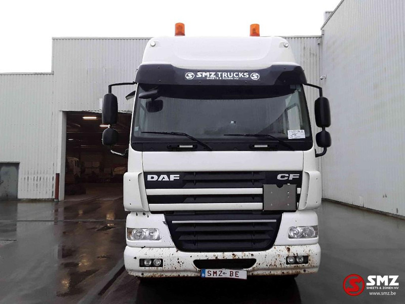 DAF CF 460 - Camión portacontenedor de cadenas: foto 2 DAF CF 460 - Camión portacontenedor de cadenas: foto 2