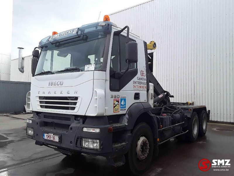 Iveco Trakker 380 - Camión portacontenedore/ Intercambiable: foto 3 Iveco Trakker 380 - Camión portacontenedore/ Intercambiable: foto 3