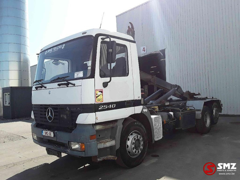 Mercedes-Benz Actros 2540 6x2 francais - Camión portacontenedore/ Intercambiable: foto 3 Mercedes-Benz Actros 2540 6x2 francais - Camión portacontenedore/ Intercambiable: foto 3