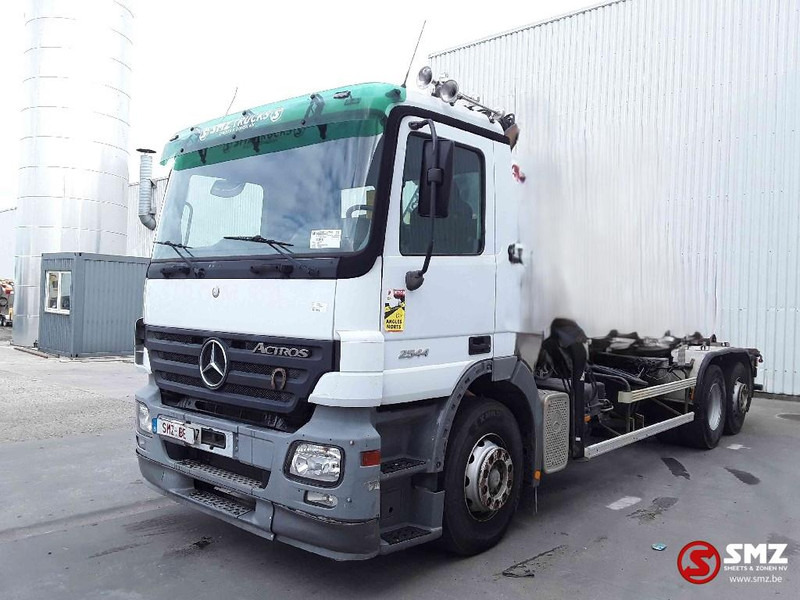 Mercedes-Benz Actros 2544 Eps Retarder - Camión chasis: foto 3 Mercedes-Benz Actros 2544 Eps Retarder - Camión chasis: foto 3