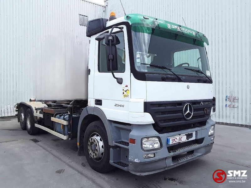 Mercedes-Benz Actros 2544 Eps Retarder - Camión chasis: foto 1 Mercedes-Benz Actros 2544 Eps Retarder - Camión chasis: foto 1
