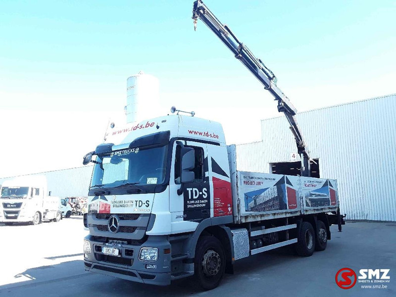 Mercedes-Benz Actros 2636 Hiab 123 B 2+remote - Camión caja abierta, Camión grúa: foto 5 Mercedes-Benz Actros 2636 Hiab 123 B 2+remote - Camión caja abierta, Camión grúa: foto 5