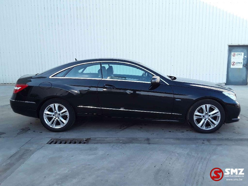 Mercedes-Benz E-Klasse 250 CDI 60000 km automatic/parktronic ("12) no reg - Coche: foto 4 Mercedes-Benz E-Klasse 250 CDI 60000 km automatic/parktronic ("12) no reg - Coche: foto 4