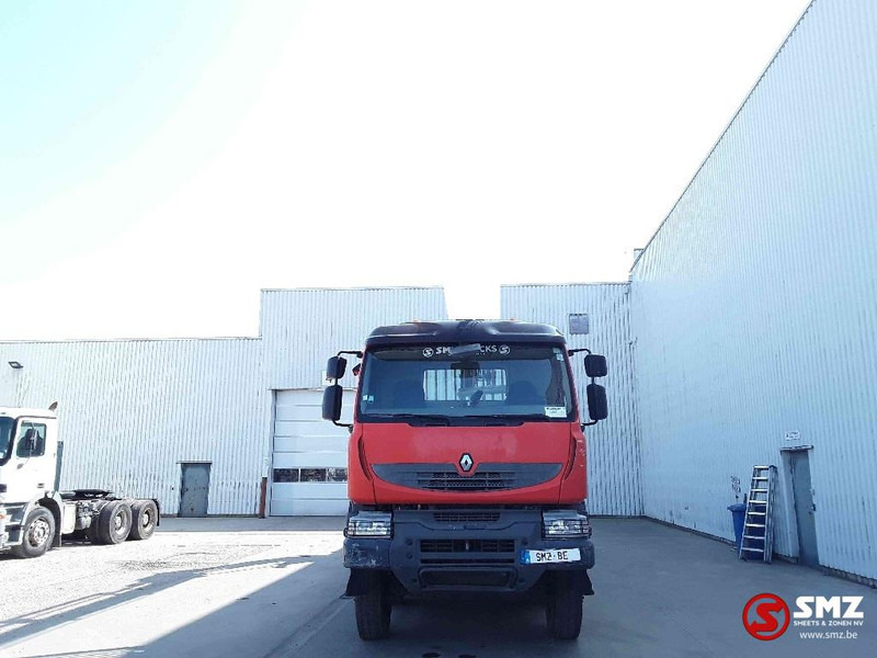 Renault Kerax 430 8x4 - Camión caja abierta, Camión grúa: foto 2 Renault Kerax 430 8x4 - Camión caja abierta, Camión grúa: foto 2