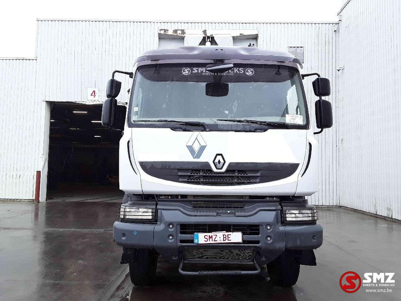 Renault Kerax 450 8x4 retarder - Camión volquete: foto 2 Renault Kerax 450 8x4 retarder - Camión volquete: foto 2