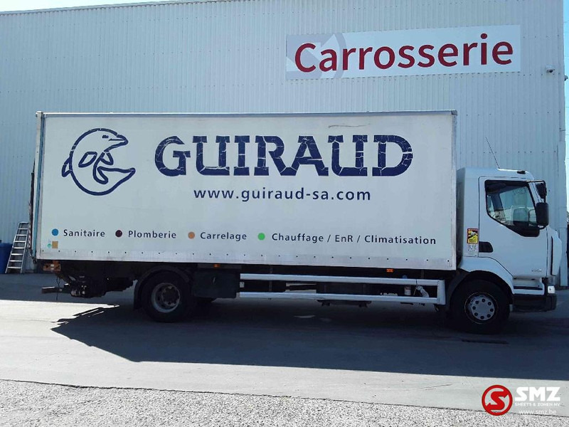 Renault Midlum 220 - Camión caja cerrada: foto 4 Renault Midlum 220 - Camión caja cerrada: foto 4