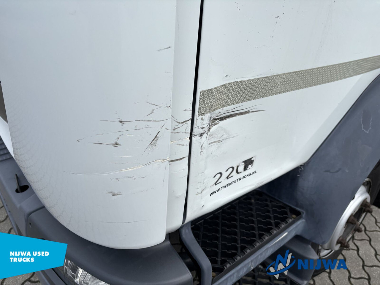 Camión lona Renault MIDLUM 220 4x2 Schuifzeil + Laadklep: foto 8