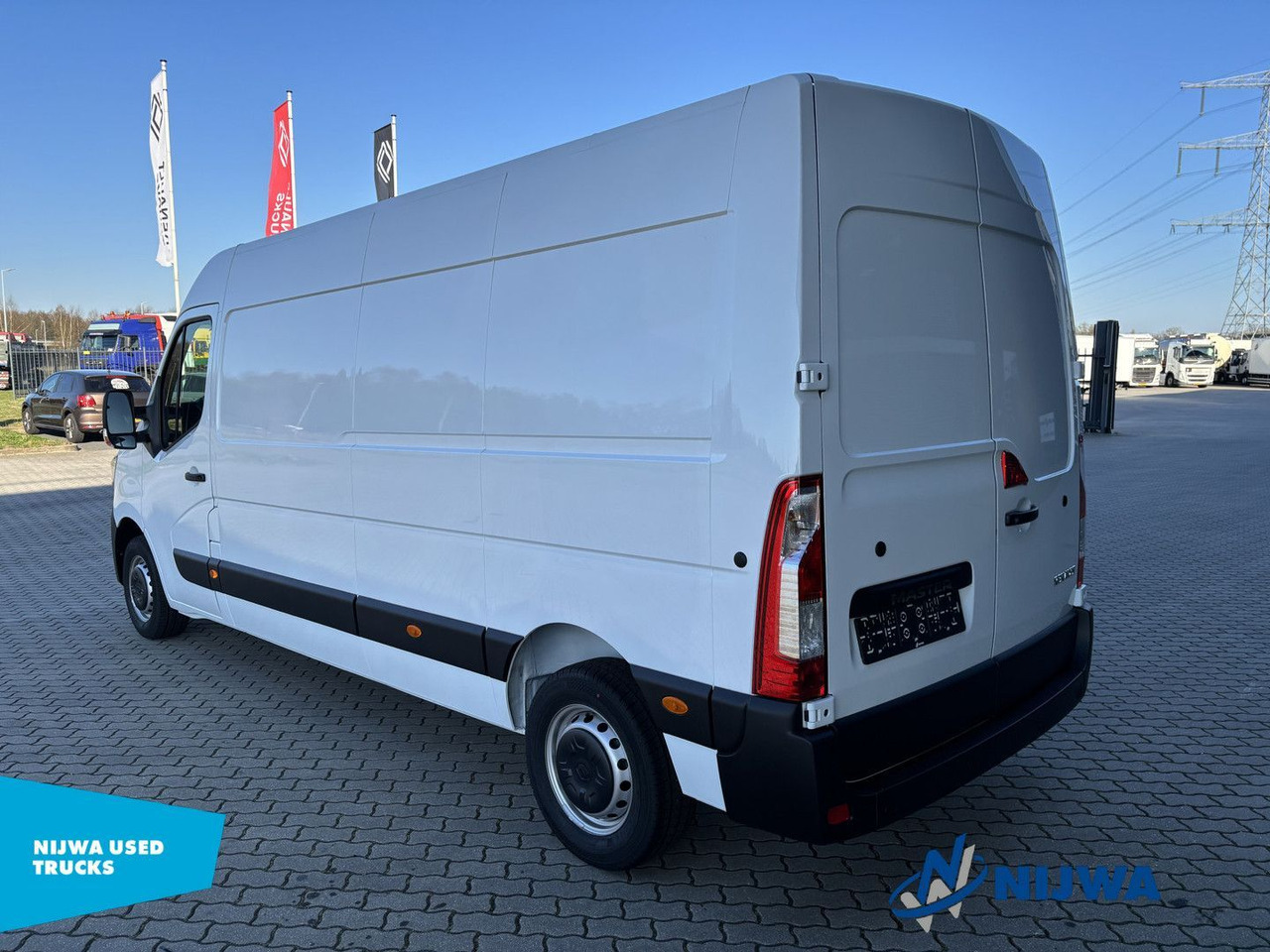 Renault Master 135 L3H2 Parkeersensoren + Cruise control - Furgoneta pequeña: foto 4 Renault Master 135 L3H2 Parkeersensoren + Cruise control - Furgoneta pequeña: foto 4