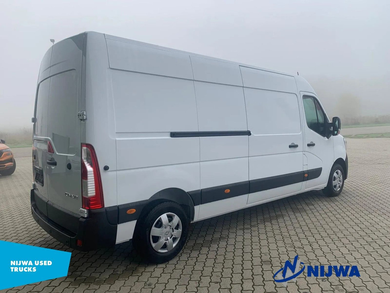 Renault Master 180 L3H2 Parkeersensoren + Airco Kasten - Furgón: foto 3 Renault Master 180 L3H2 Parkeersensoren + Airco Kasten - Furgón: foto 3