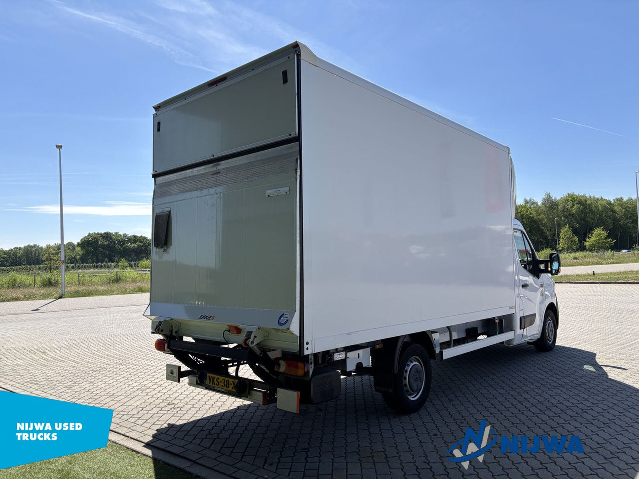 Renault Master T35 145 Laadklep + Airco - Camión chasis: foto 3 Renault Master T35 145 Laadklep + Airco - Camión chasis: foto 3