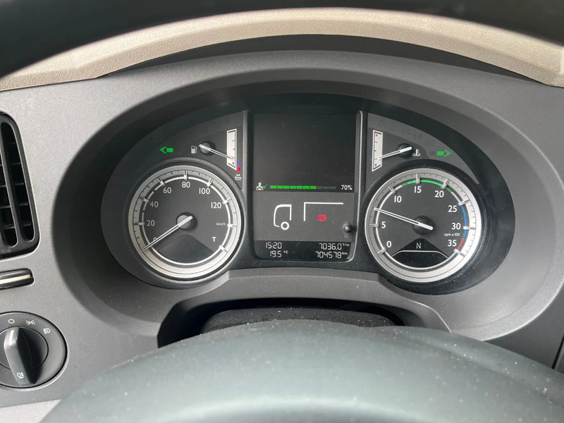 Camión frigorífico DAF LF 220 FA Euro6: foto 12