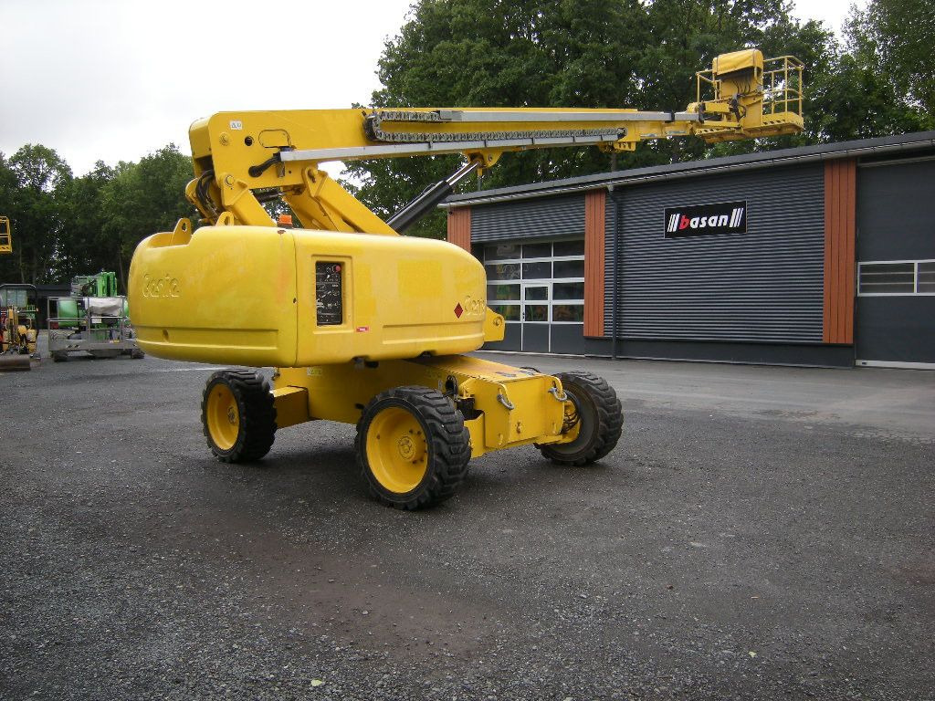 Genie Arbeitsbühne Genie S65, AH 22m - Camión con plataforma elevadora: foto 2 Genie Arbeitsbühne Genie S65, AH 22m - Camión con plataforma elevadora: foto 2