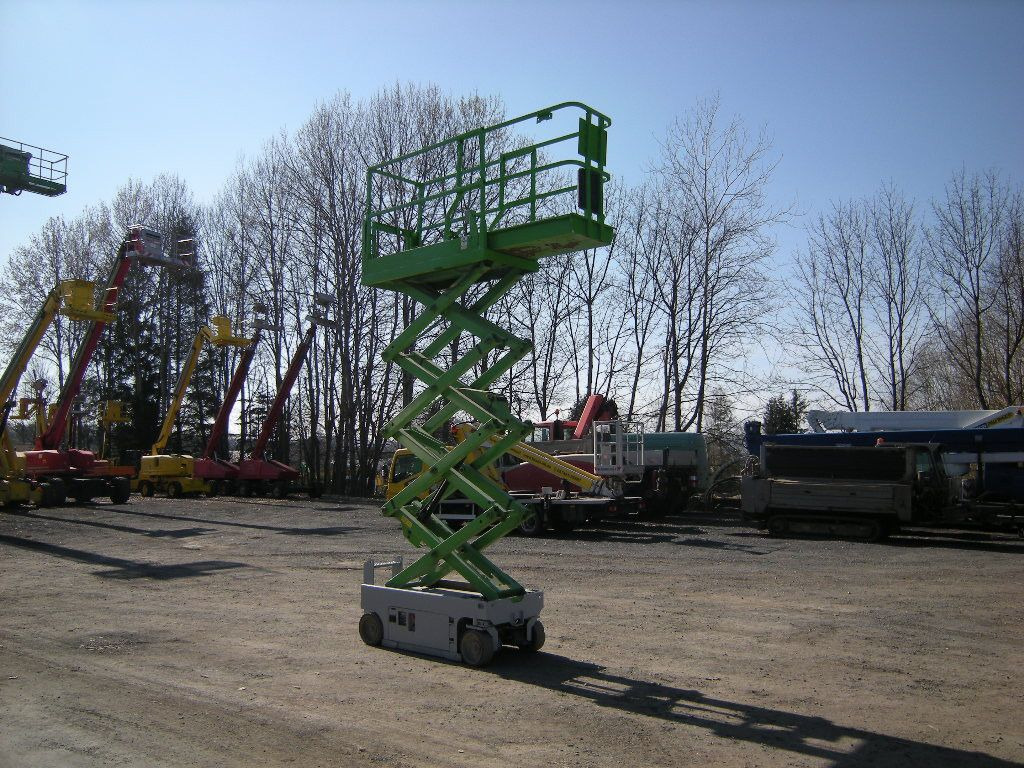 Genie GS 1932, Scherenarbeitsbühne Genie 8 m - Camión con plataforma elevadora: foto 4 Genie GS 1932, Scherenarbeitsbühne Genie 8 m - Camión con plataforma elevadora: foto 4