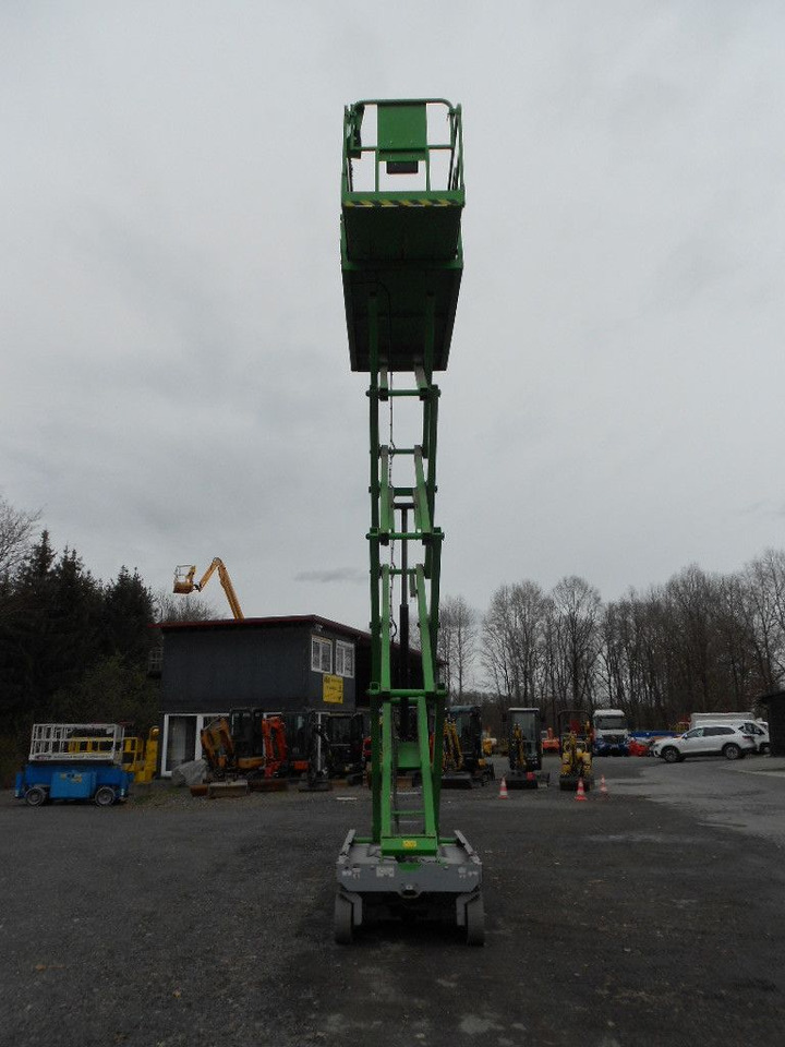 Camión con plataforma elevadora Genie GS 2646, Scherenarbeitsbühne Genie 9,9 m: foto 7