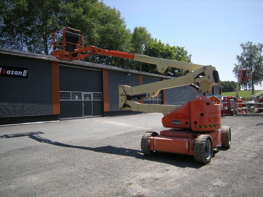 JLG E450 AJ Gelenkteleskoparbeitsbühne 16 m - Camión con plataforma elevadora: foto 4 JLG E450 AJ Gelenkteleskoparbeitsbühne 16 m - Camión con plataforma elevadora: foto 4
