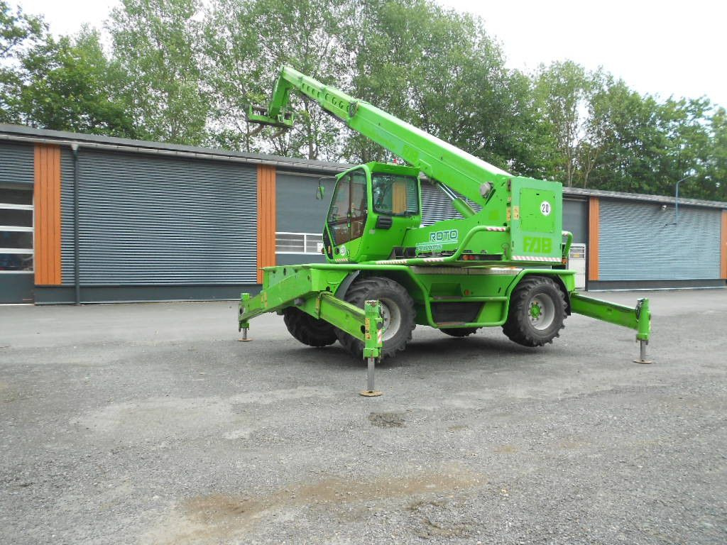 Merlo RT 4025 Roto 45.21 MCSS - Manipulador telescópico: foto 5 Merlo RT 4025 Roto 45.21 MCSS - Manipulador telescópico: foto 5