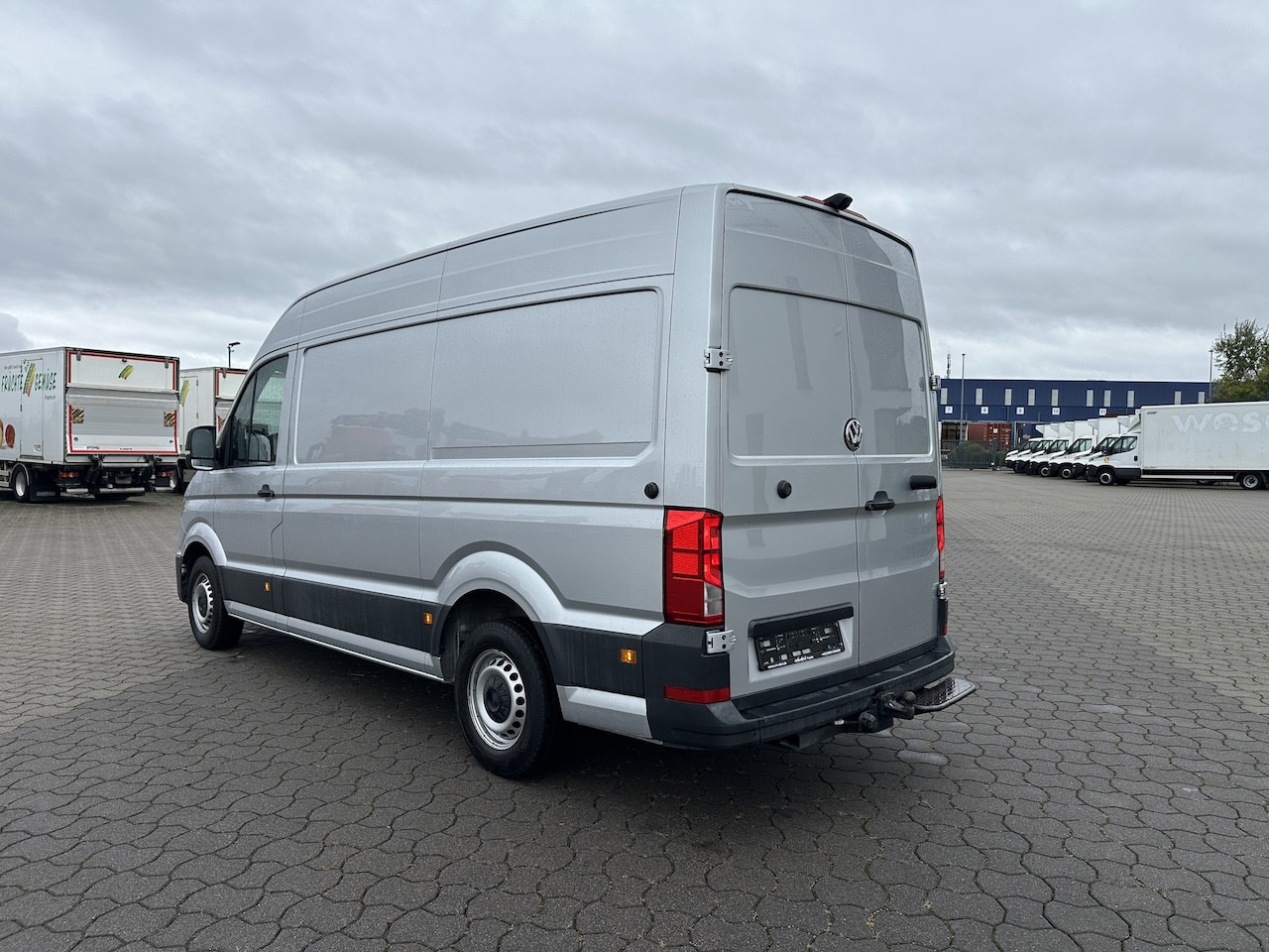 VW Crafter 2.0 TDI Kasten hoch   AHK   RFK   PDC   FSE   BT - Furgoneta: foto 4 VW Crafter 2.0 TDI Kasten hoch   AHK   RFK   PDC   FSE   BT - Furgoneta: foto 4