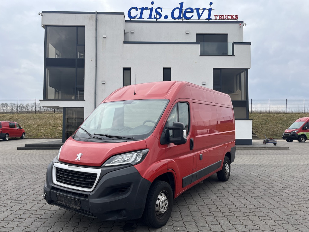 Peugeot Boxer Verkaufsfahrzeug Foodtruck Motorschaden - Furgón: foto 1 Peugeot Boxer Verkaufsfahrzeug Foodtruck Motorschaden - Furgón: foto 1
