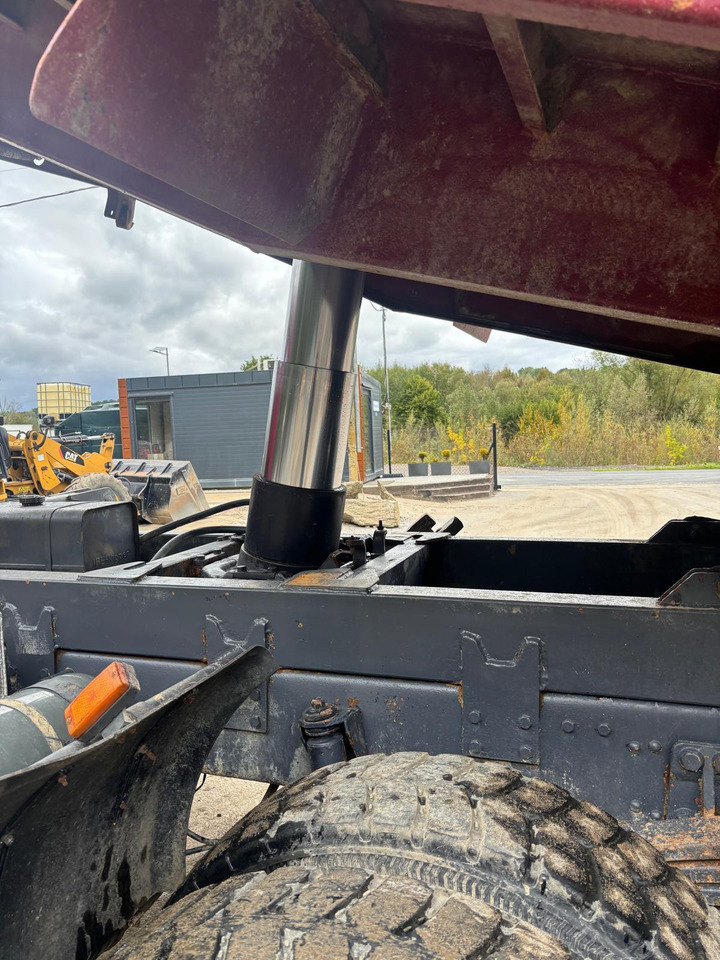 Scania R 124 420 8x4 Kipper Retarder - Camión volquete: foto 3 Scania R 124 420 8x4 Kipper Retarder - Camión volquete: foto 3