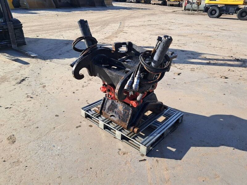 ROTOTILT R4 - Implemento para Maquinaria de construcción: foto 4 ROTOTILT R4 - Implemento para Maquinaria de construcción: foto 4