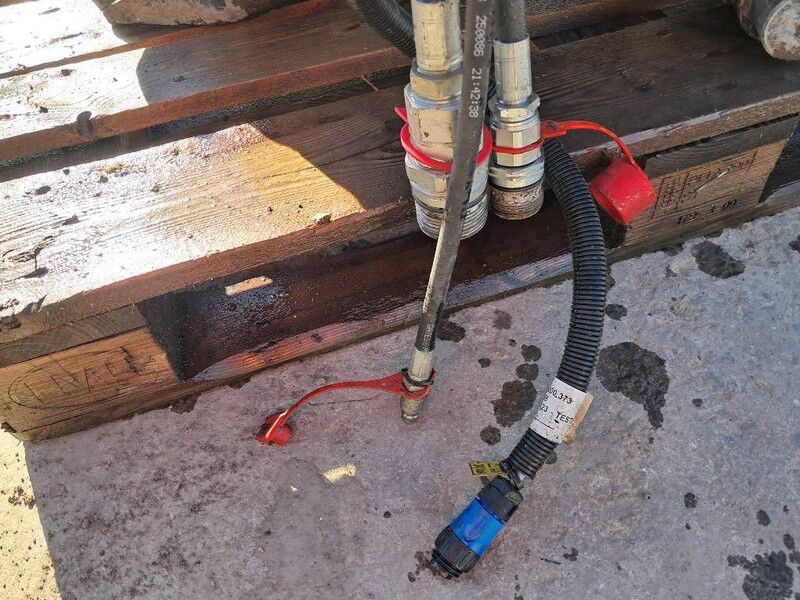ROTOTILT R5 - Implemento para Maquinaria de construcción: foto 5 ROTOTILT R5 - Implemento para Maquinaria de construcción: foto 5