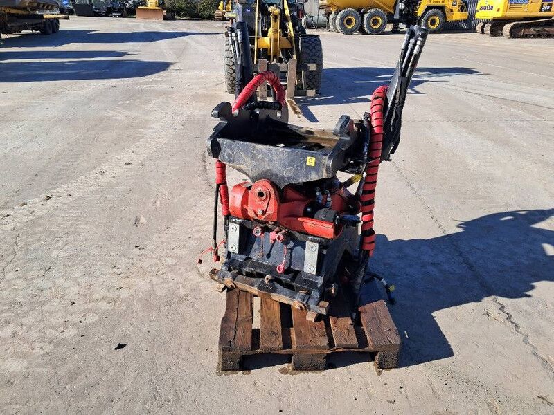 ROTOTILT R5 - Implemento para Maquinaria de construcción: foto 3 ROTOTILT R5 - Implemento para Maquinaria de construcción: foto 3