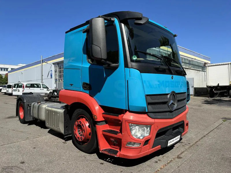 Mercedes-Benz Actros 1843 LS Eurolohr Autotransp. SZM Intarder Klima - Cabeza tractora: foto 5 Mercedes-Benz Actros 1843 LS Eurolohr Autotransp. SZM Intarder Klima - Cabeza tractora: foto 5