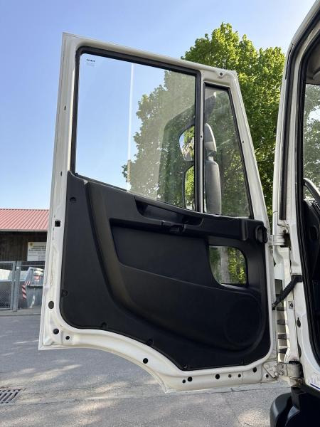 Camión frigorífico Iveco Eurocargo 140-250 Tiefkühl Multitemp: foto 26