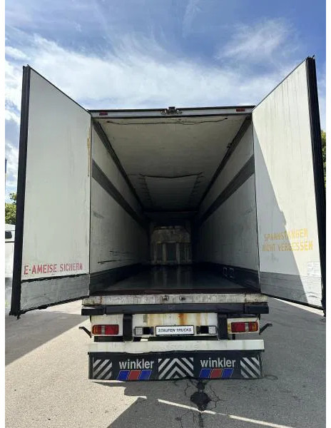 Krone Cool Liner Steel Cool Liner Steel 2-Achs Tiefkühl TK SLX 200 - Semirremolque frigorífico: foto 5 Krone Cool Liner Steel Cool Liner Steel 2-Achs Tiefkühl TK SLX 200 - Semirremolque frigorífico: foto 5