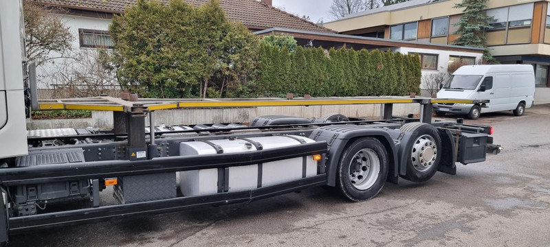 Scania 6X2 BDF Intarder Lenkachse VANTEC hyd Hubr - Camión portacontenedore/ Intercambiable: foto 4 Scania 6X2 BDF Intarder Lenkachse VANTEC hyd Hubr - Camión portacontenedore/ Intercambiable: foto 4