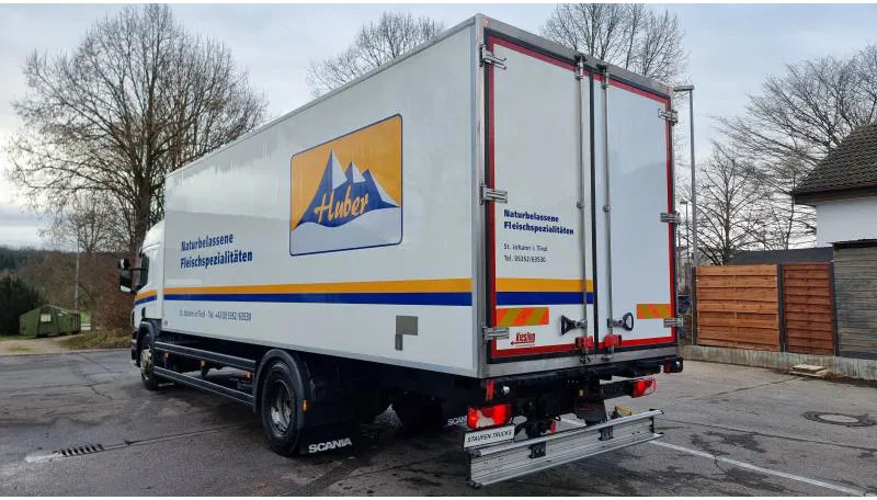 Scania P360 4X2 Fleisch Rohrbahnen Carrier Vector 1550 - Camión frigorífico: foto 4 Scania P360 4X2 Fleisch Rohrbahnen Carrier Vector 1550 - Camión frigorífico: foto 4