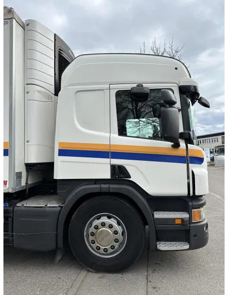 Camión frigorífico Scania P410 6x2 Fleisch LKW Rohrbahnen Vector 1550: foto 8