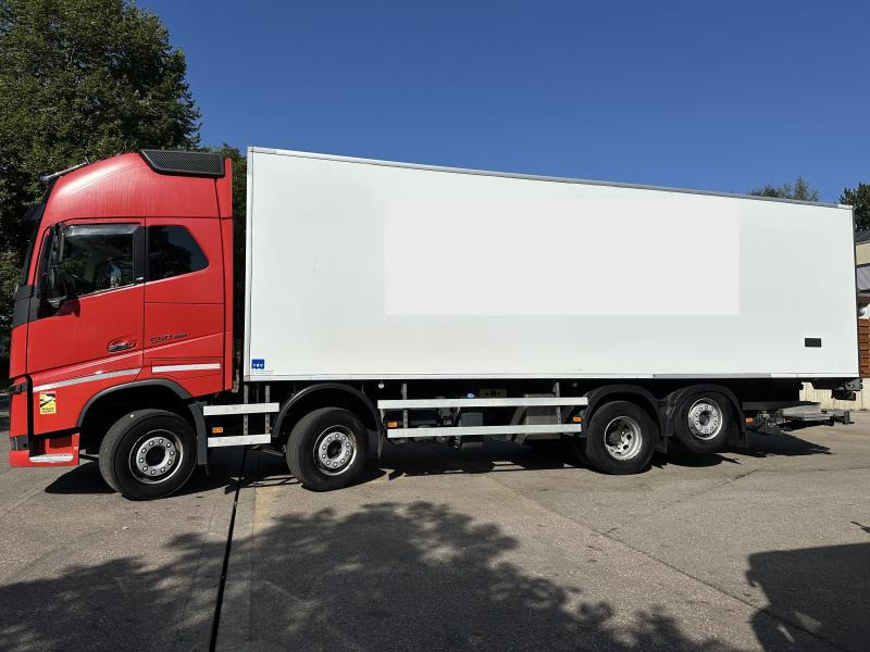 Camión frigorífico Volvo FH16 550 XL 8x2 Tief Kühlkoffer ThermoKing LBW: foto 7