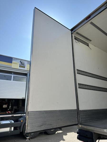 Camión frigorífico Volvo FH16 550 XL 8x2 Tief Kühlkoffer ThermoKing LBW: foto 9