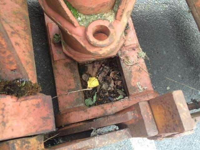 CASE 600mm - ejecteurs - Pinza de manipulación: foto 4 CASE 600mm - ejecteurs - Pinza de manipulación: foto 4