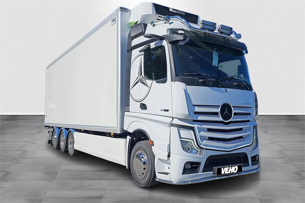 Mercedes-Benz ACTROS L 580hv 4-aks FRC 02/2026 - Camión isotérmico: foto 3 Mercedes-Benz ACTROS L 580hv 4-aks FRC 02/2026 - Camión isotérmico: foto 3