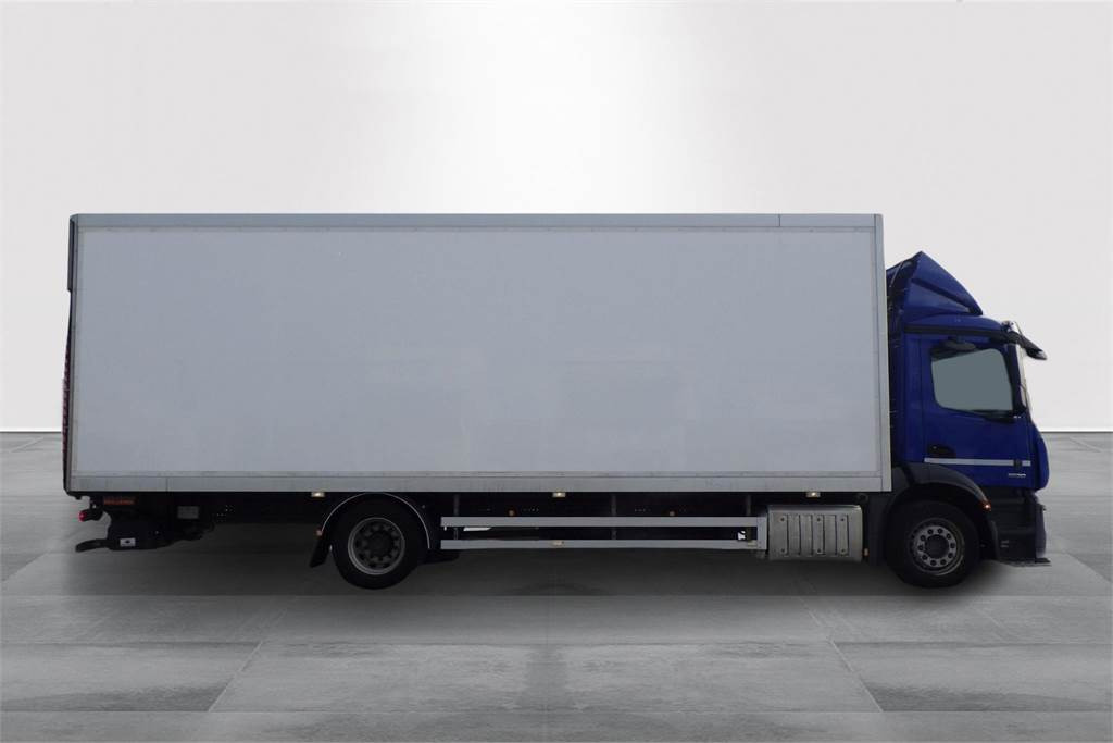 Mercedes-Benz Actros 1830Lnr Ksa-kori +PL - Camión caja cerrada: foto 4 Mercedes-Benz Actros 1830Lnr Ksa-kori +PL - Camión caja cerrada: foto 4