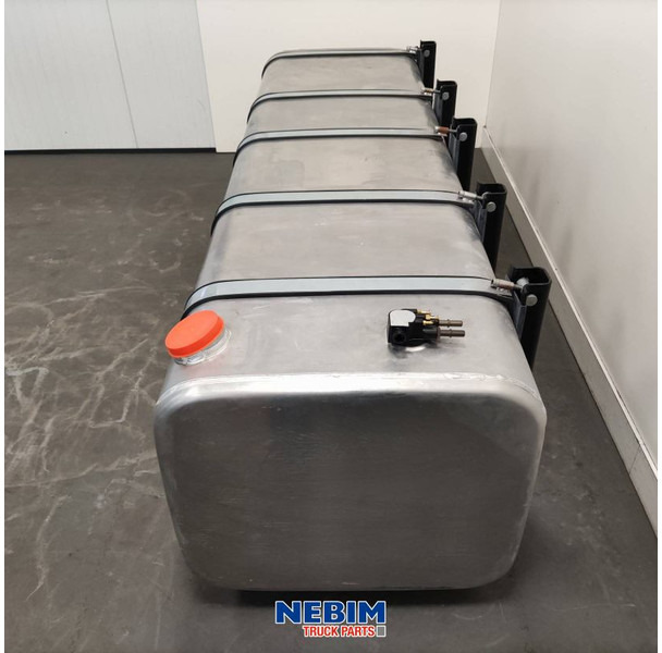 Piezas de recambio para Camión nuevo Diversen Diversen - UX0000401 - Brandstoftank 990L: foto 6
