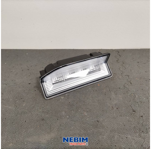 Volvo Volvo - 84810911 - Binnenlicht rechts R/W - Piezas de recambio para Camión: foto 1 Volvo Volvo - 84810911 - Binnenlicht rechts R/W - Piezas de recambio para Camión: foto 1